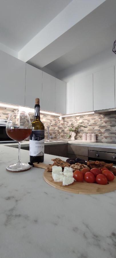 Ezith Luxury Apartments 伊拉克利翁 外观 照片